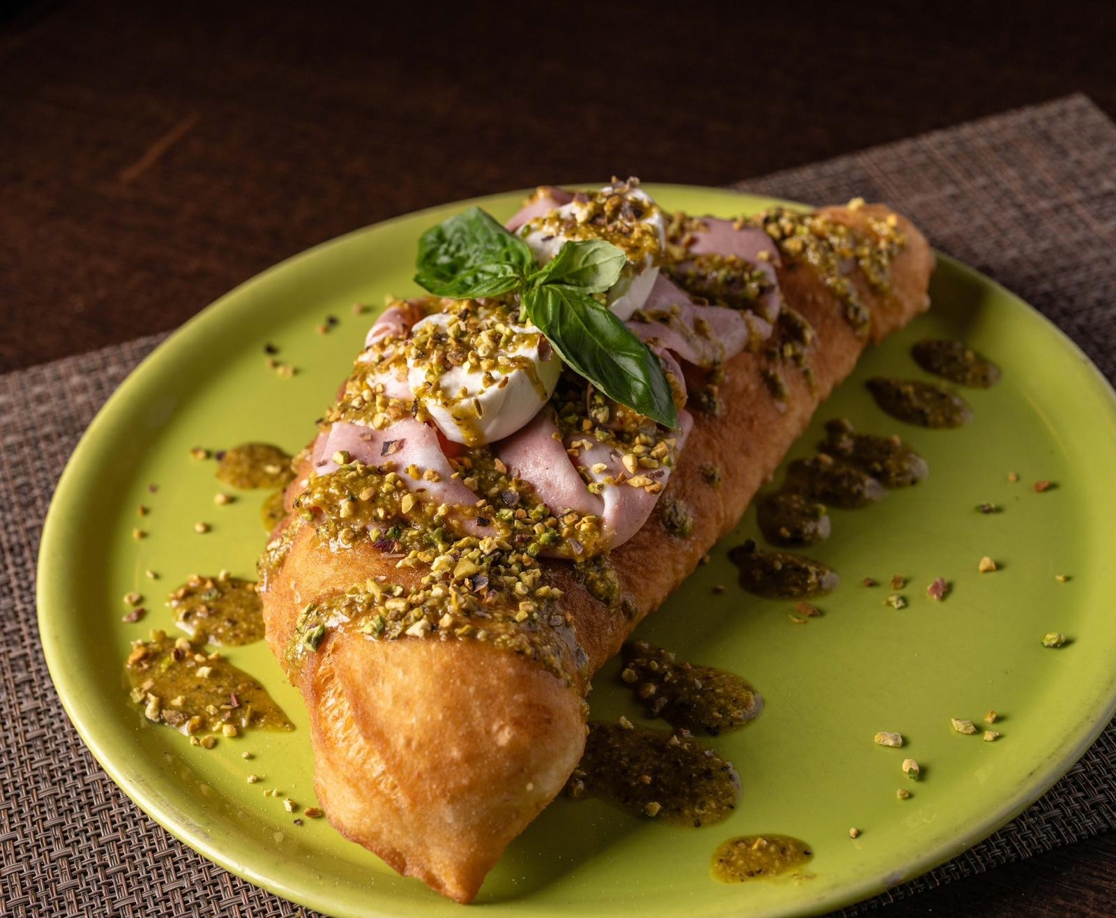 Calzone fritto Brontella